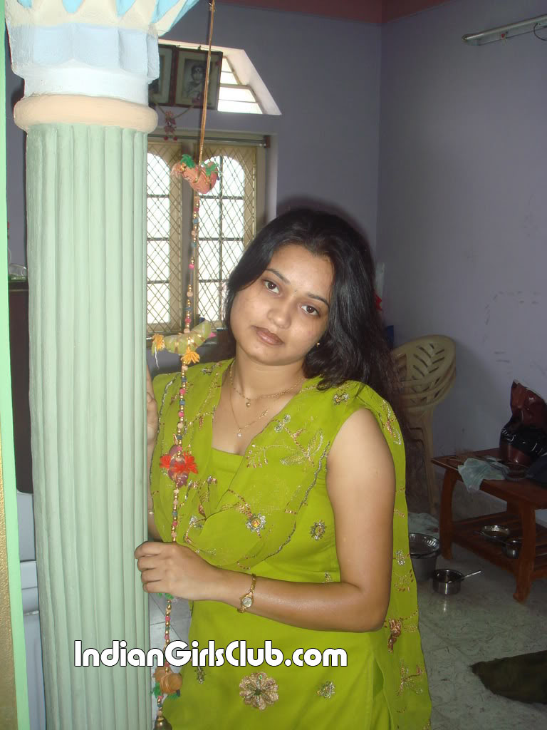 Telugu Girls Pics Radha From Hyderabad