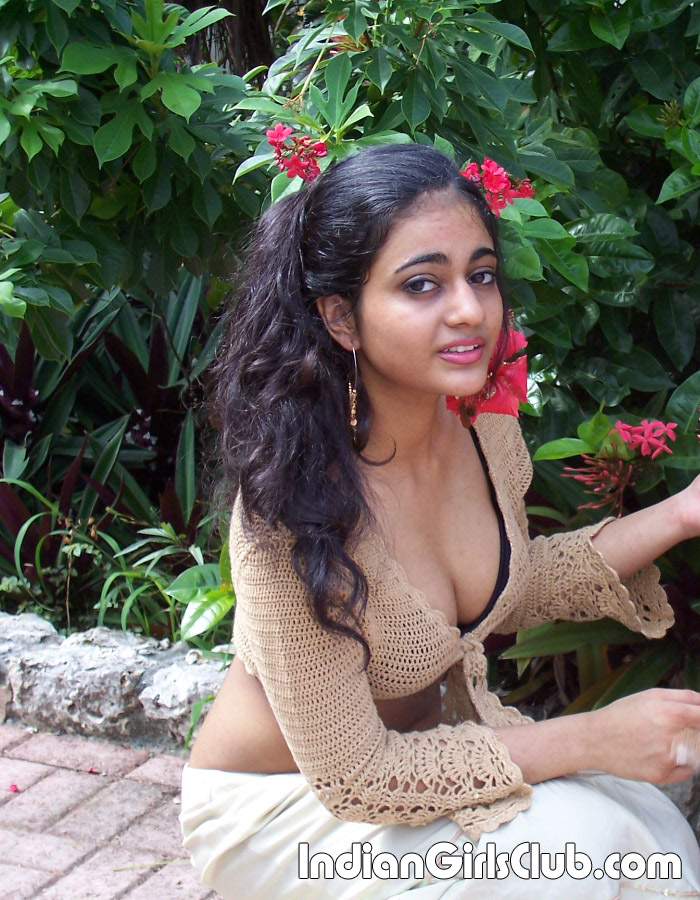 Indian Nude Desi Ladkiyaan - Mallu teen girls nude images - Naked photo
