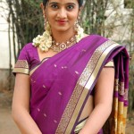 tamil-girls-jasmine-flower-saree