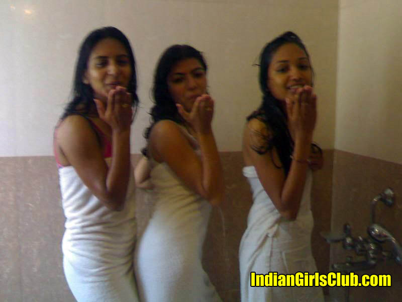 Real Indian College Girls Hostel Bathroom Pics - Indian Girls Club