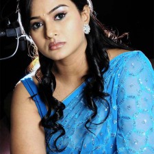 Anupama Xxx Videos Hd Telugu - Actress Anupama Kumar Pics - Indian Girls Club