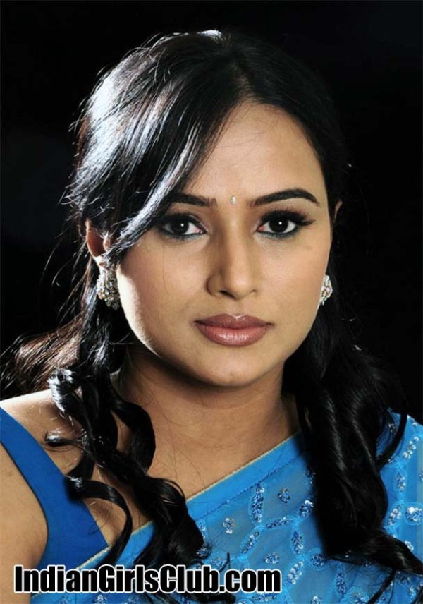 anupama-23-copy.jpg