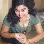 Hot Mallu Aunty Cleavage Show Pics Hot Mallu Aunty Cleavage Show Pics