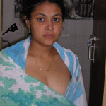 desi girl shamna towel after bath