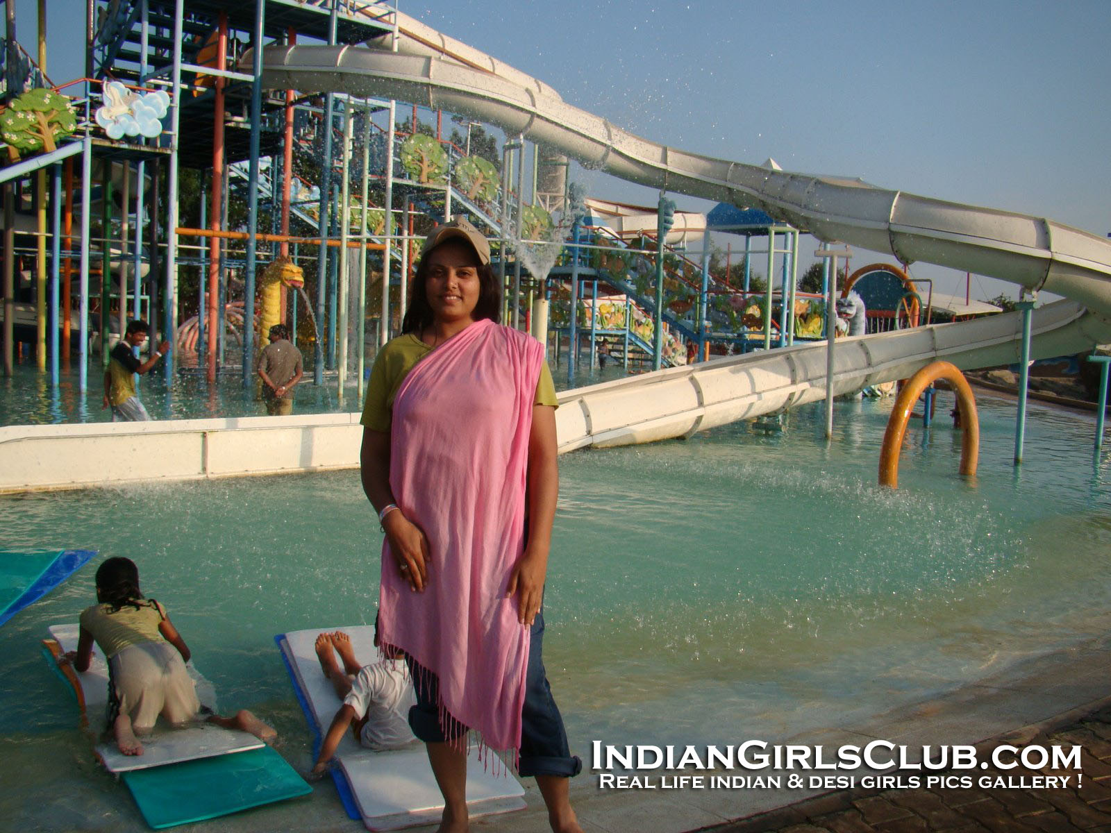 Indians Girls Nude Pool - Hot nude indian women waterpark image - Quality porn