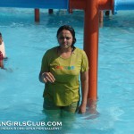 Desi Aunty Water Park Enjoying Wet Desi Aunty Water Park Enjoying Wet