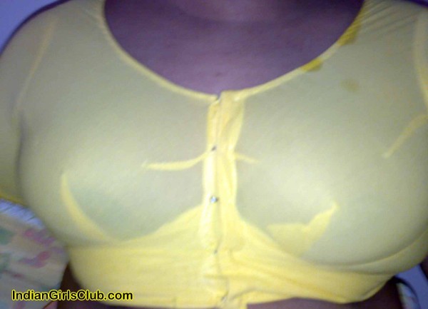 mallu aunty blouse without bra
