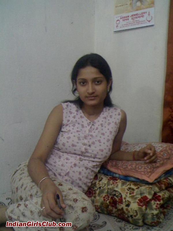 indian college girls pics