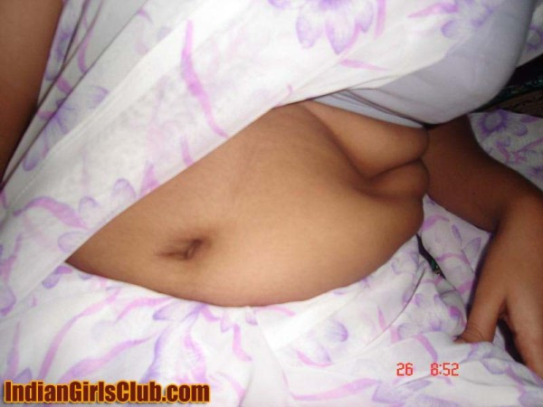 Nude Indian Big Belly Aunties - Saree Navel Indian Aunty Pics - Indian Girls Club
