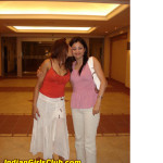 indian girls kissing