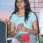 manasara-heroine-sri-divya-latest-sills-005