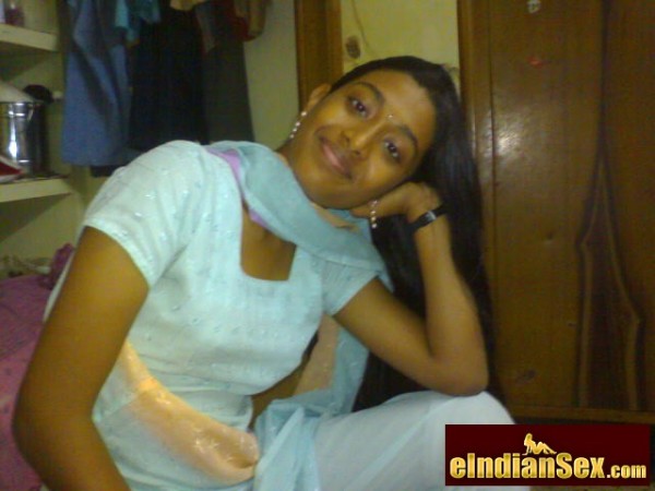 Real Life Indian Girl Porn - Updated: Real Life Indian Girl Nude Pics - Indian Girls Club