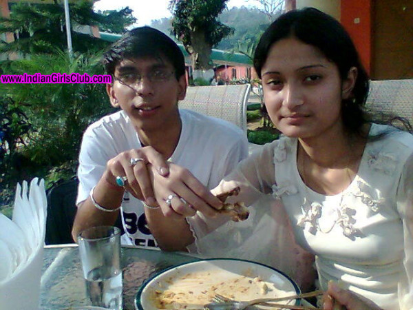 assam girls sex scandal 3 assam engineering college girls sex scandal pics