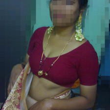 Nattukattai Aunty - Madurai Malliga Aunty Saree Nude Pics - Indian Girls Club