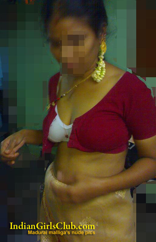 nude house wife in madurai