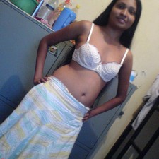 225px x 225px - My GF Sanjana in Skirt and Bra - Indian Girls Club