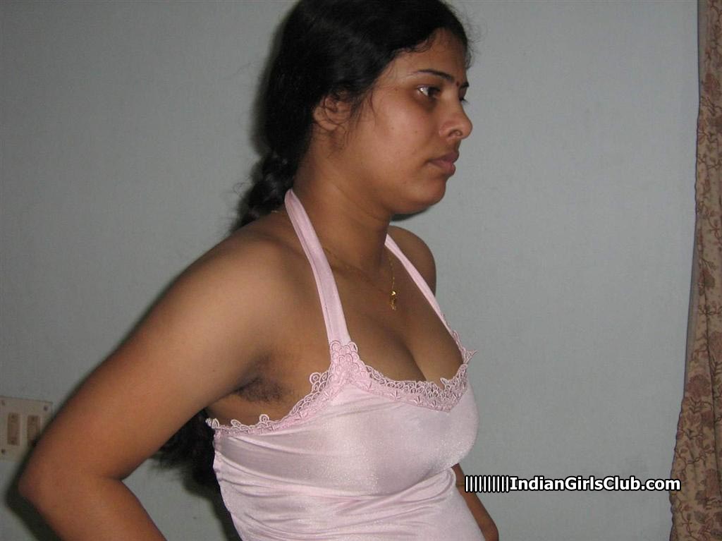 1024px x 767px - Aunty Wears Soft Silky Night Dress - Indian Girls Club