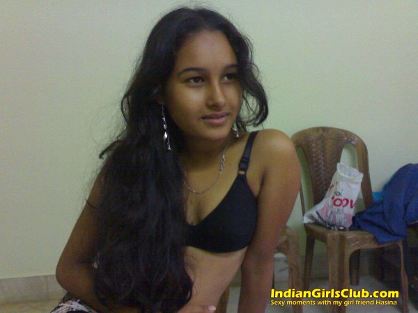 2 indian girlfriends pics