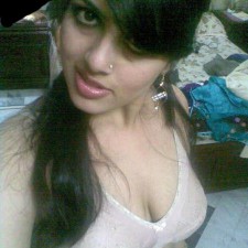 225px x 225px - Beautiful Indian Girl's Bra Pics & Boobs - Indian Girls Club