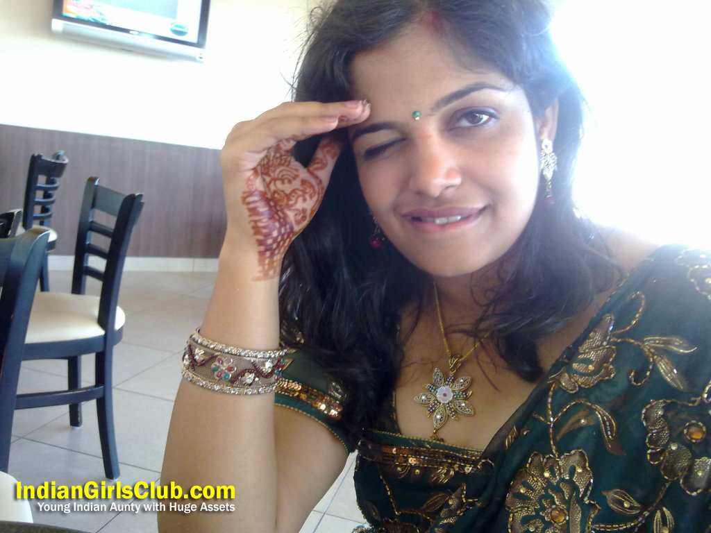 Beautiful Indian Girls Auntys Nude Photoes