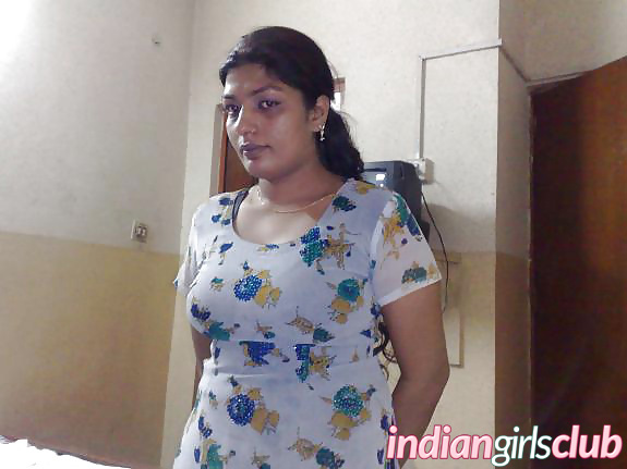 Jodhpur Sex - Kaajal Jodhpur Wife Showing Tits - Indian Girls Club