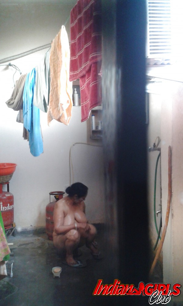 Indian MILF Homemade Shower