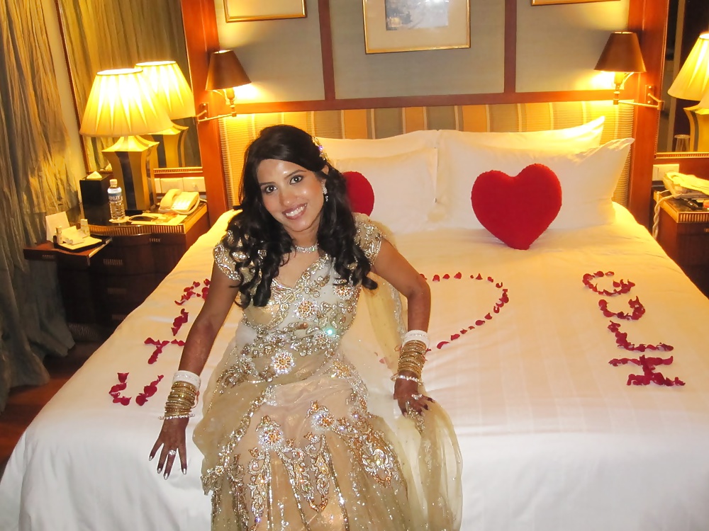 Indian Girl Honeymoon Night Sex Scandal XXX MMS