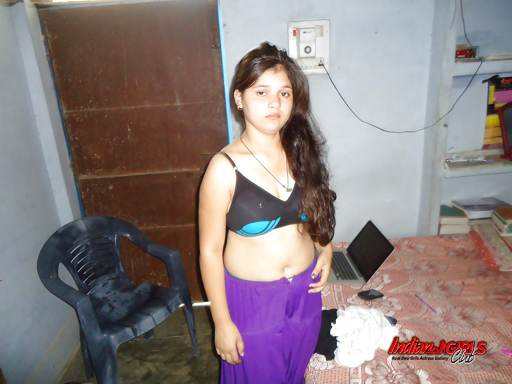 Reshma Bhabhi - Indian Babe Reshma XXX Homemade Sex - Indian Girls Club