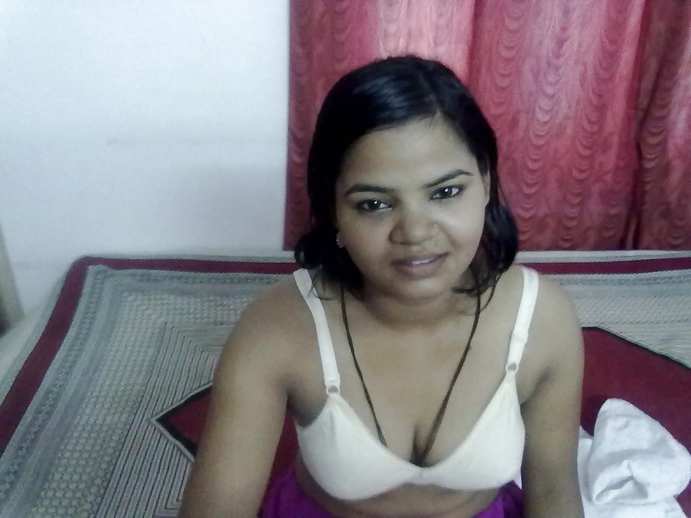 Arobian Girlxxx - Juicy Indian Girl XXX Nude Photos - Indian Girls Club