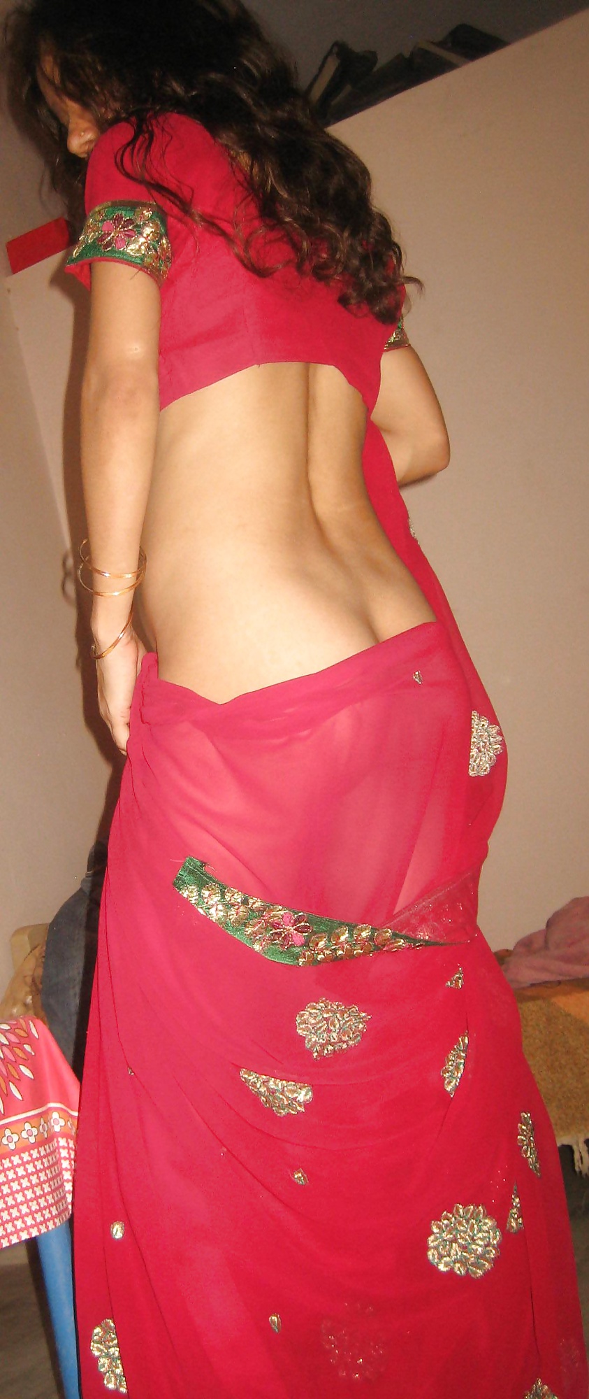 Geethanude - Indian Aunty Geeta Bhabhi Naked - Indian Girls Club