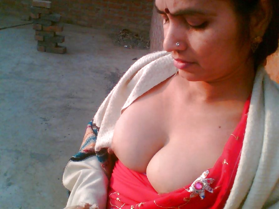 890px x 668px - Punjabi Indian Bhabhi Kanwaljeet Kaur Boobs - Indian Girls Club