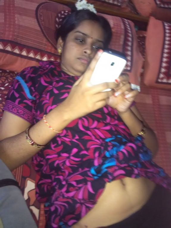 575px x 766px - Hot Telugu Bhabhi Big Boobs Bedroom Sexy Girls Photos - Big Ass ...
