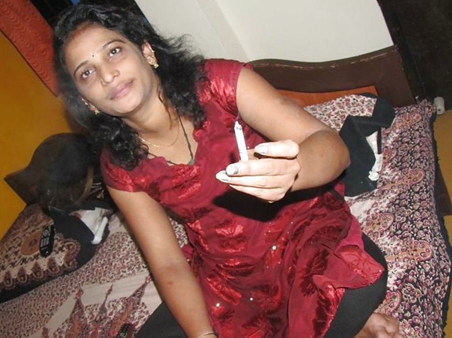 Sexy Indian Desi Bhabhi Nangi XXX Photos - Indian Girls Club