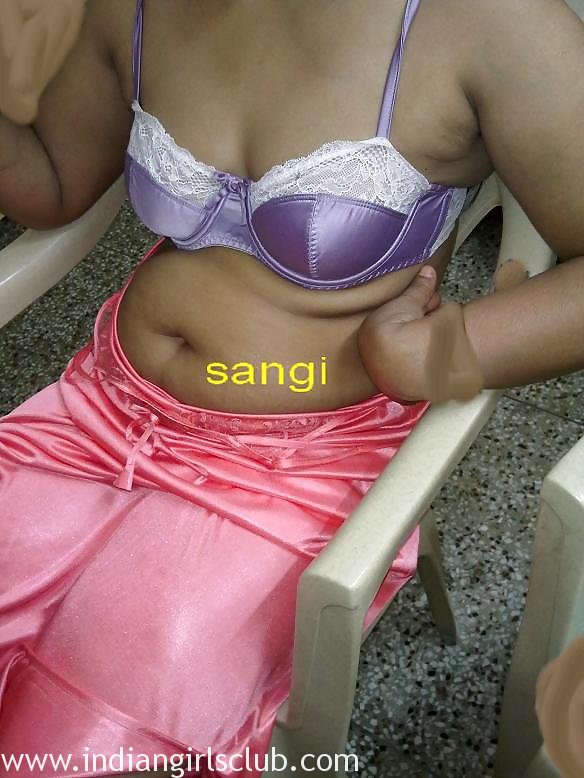 Sangita Xxx - Nude Indian Aunty Sangeeta Hot XXX Photos - Indian Girls Club
