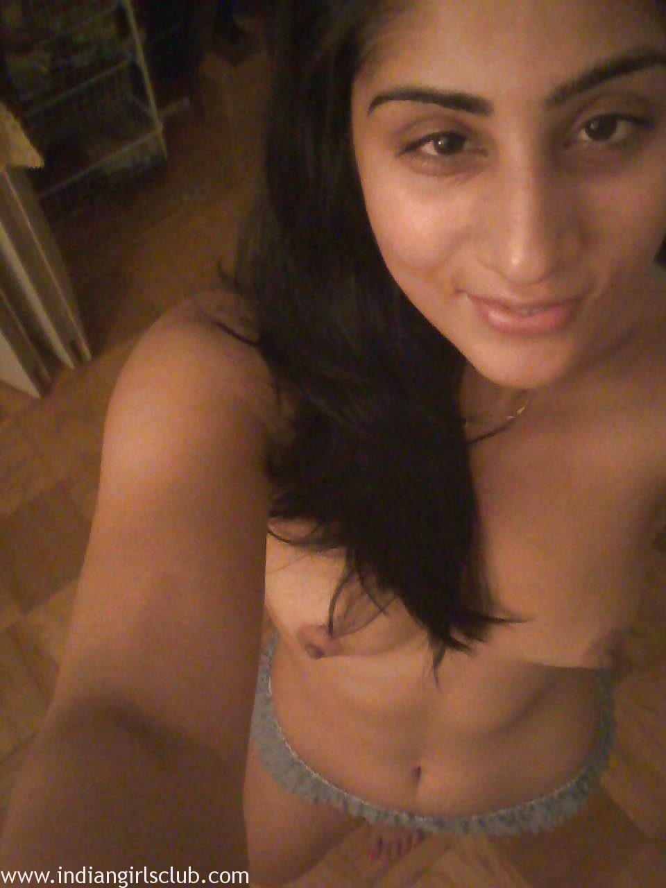 Desi self nude