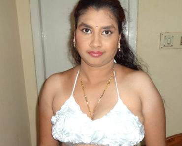 Mallu Aunty Nude Show