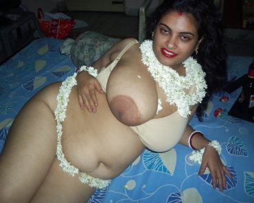 Sex Aunty Photo Indian - Newly Married Bhabhi Honeymoon Sex Photos - Indian Girls Club