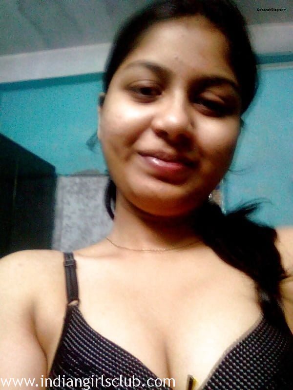 600px x 800px - Indian College Girl Porn Squeezing Her Big Tits Filmed By ...