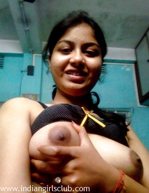 Indian Girl With Huge Tits Porn - Indian College Girl Porn Squeezing Her Big Tits Filmed By ...