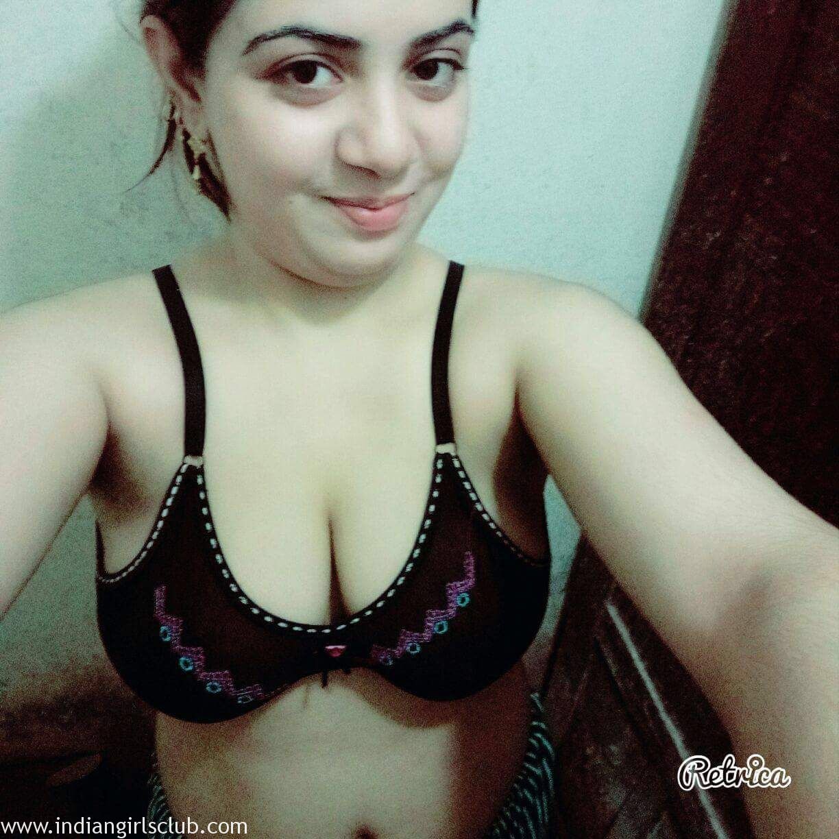 Pakistani Bp Picture New - Pakistani Bhabhi Filming Her Naked Porn Photos - Indian Girls Club