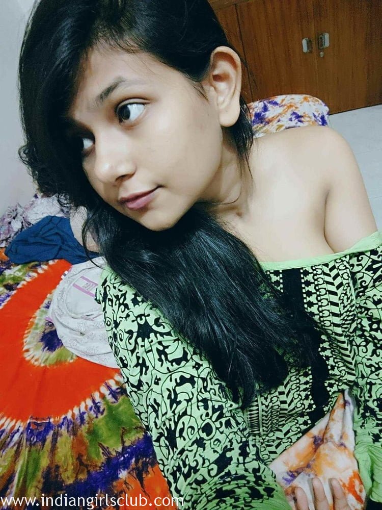 Pretty indian girls nude - Real Naked Girls