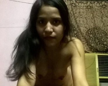 Indian Teen Porn Filmed Inside Shower Fingering Pussy