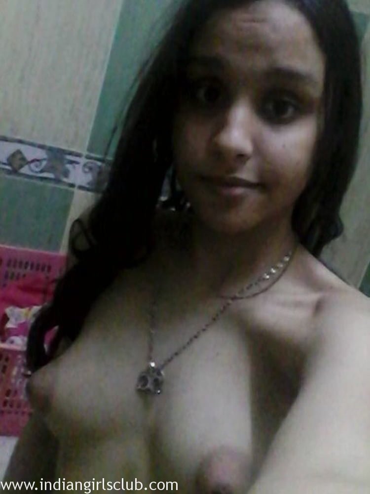 Indian school girl nude
