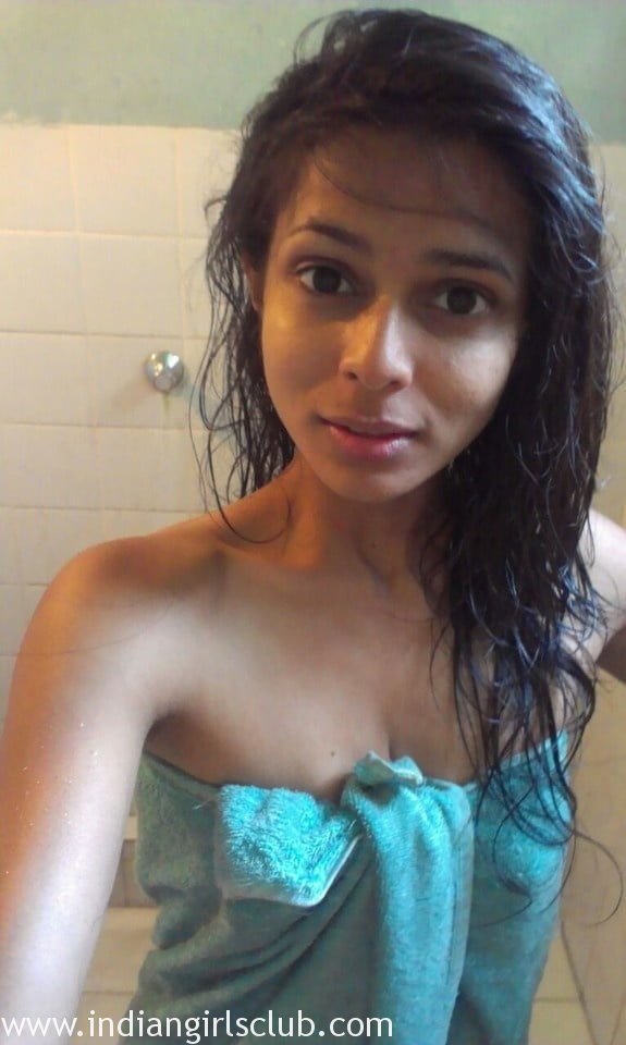 Indian Girls Naturals Pussy - sexy-indian-teen-natural-tits-filmed-inside-shower-004 - Indian Girls Club  - Nude Indian Girls & Hot Sexy Indian Babes
