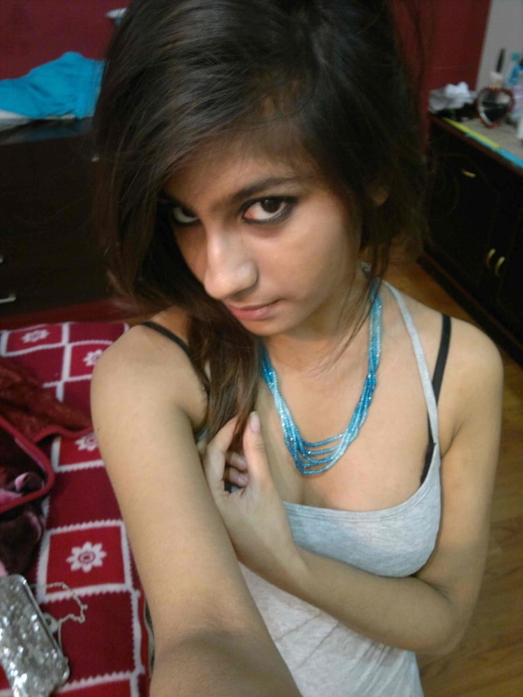 Perky Indian Teen - Perky Tits Hot Indian Teen Full Nude Pics - Indian Girls Club