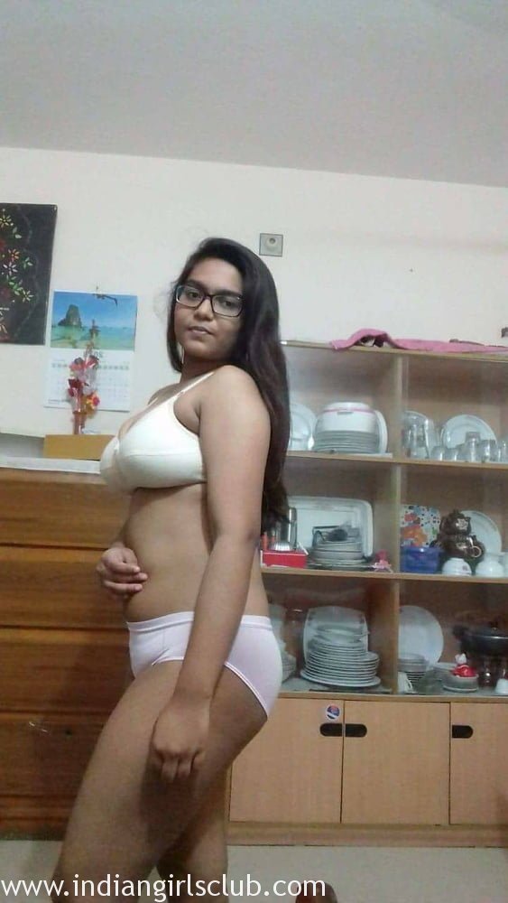 Bangla Collage Gril Sex - Cute Bengali College Girl Filming Her Nude Sex Videos - Indian ...