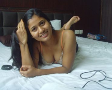 Young Indian Wife Monalisa Honeymoon Night Sex
