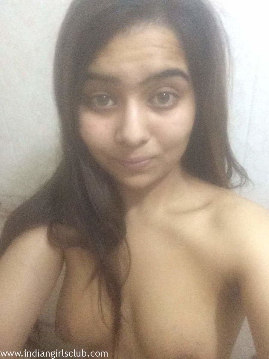 Samreen Sexy - Pakistani Young Girl Samreen Homemade Nude - Indian Girls Club