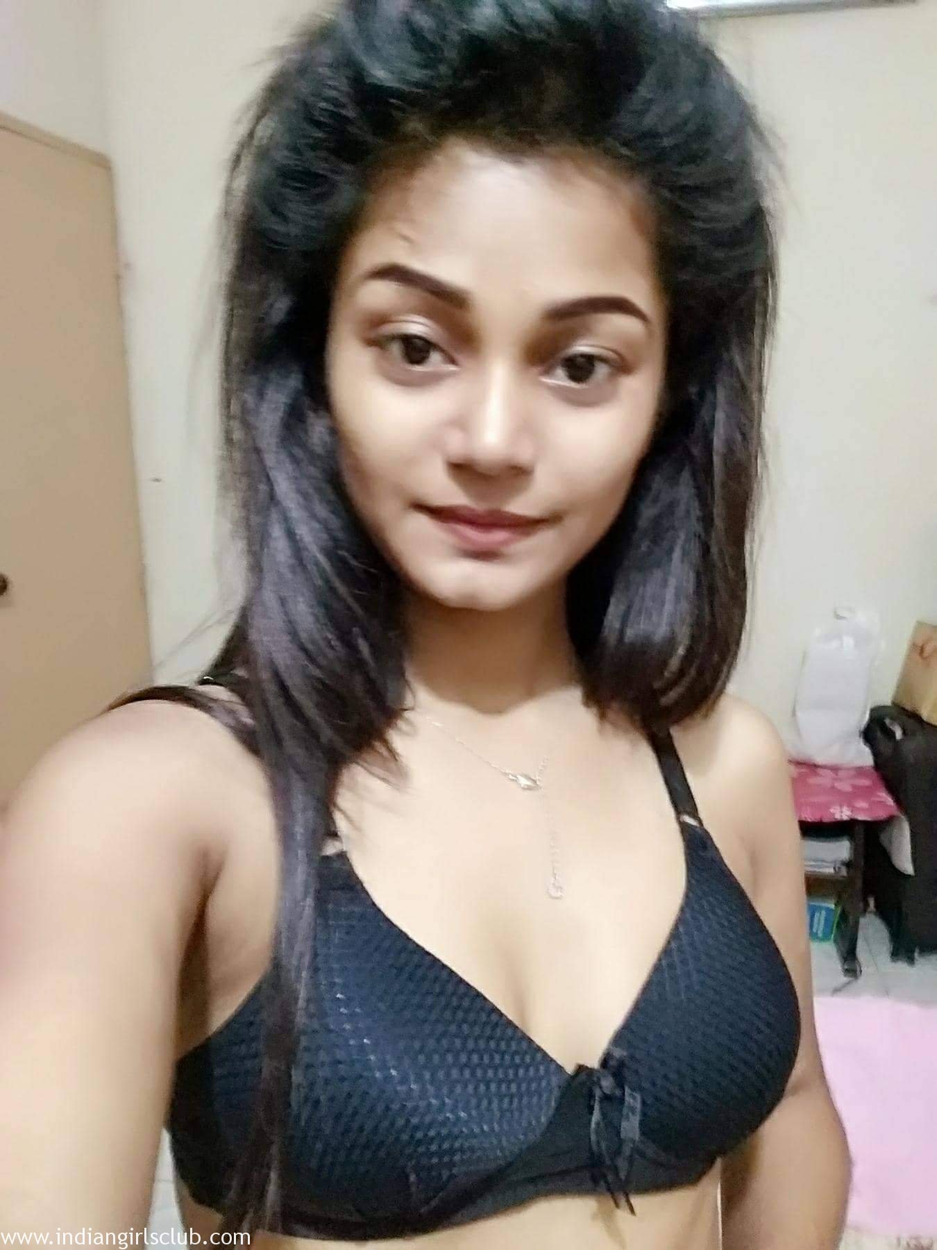 Indian College Girl Hot Sex With Her Lover picture pic