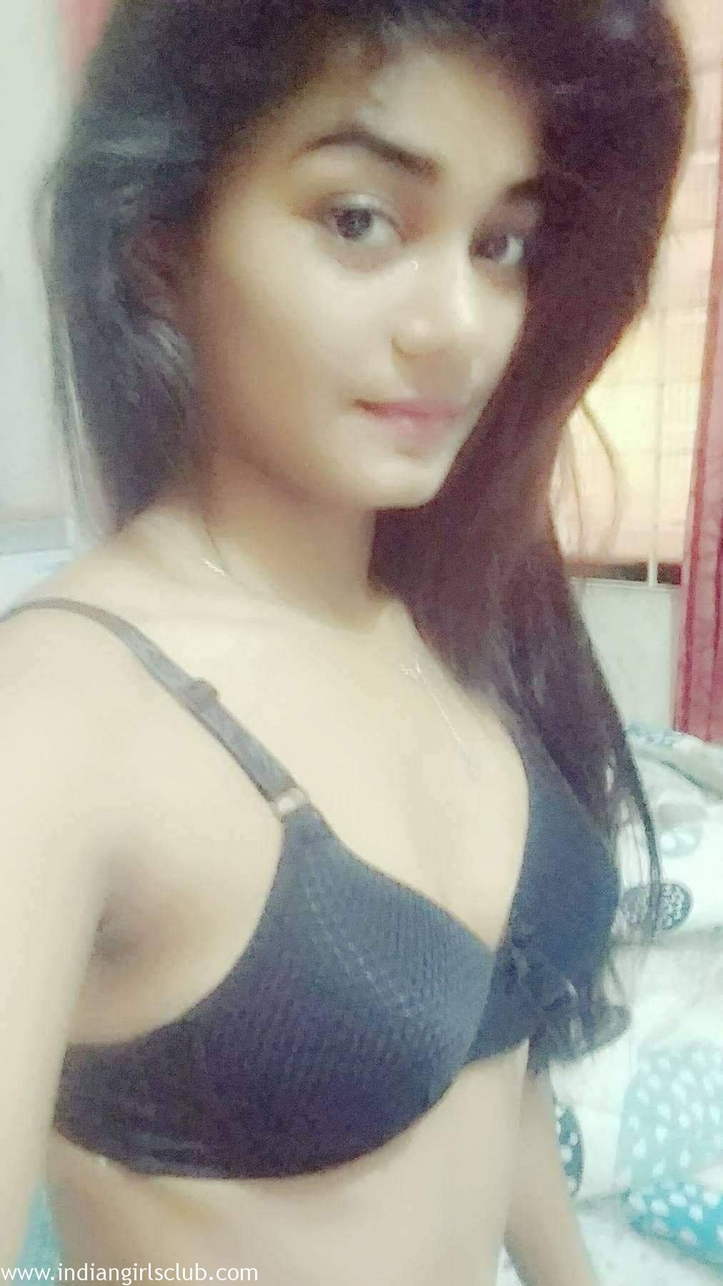 juicy_indian_teen_homemade_porn_25 - Indian Girls Club
